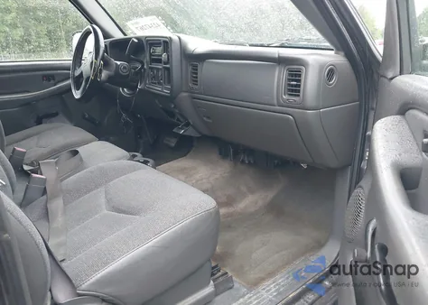 2005 Chevrolet Silverado 1500 z USA, uszkodzony, nr VIN 1GCEC19X25Z191314